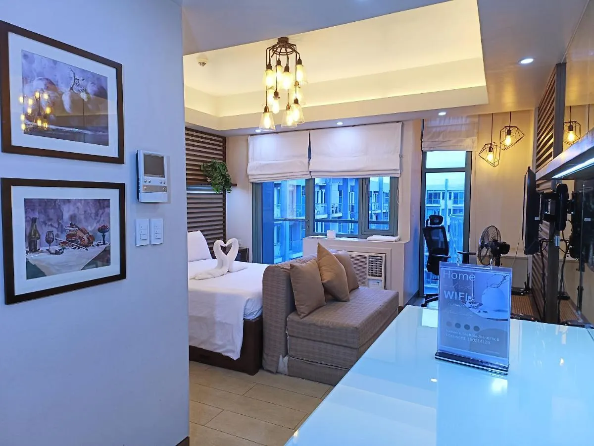 Two Palmtree Villas Across Manila Airport Terminal 3 -Jjrmk Condotel Pasay Aparthotel